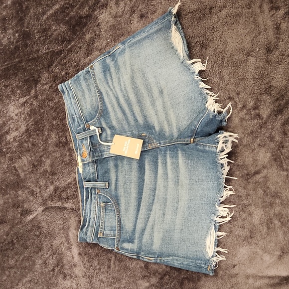 Light wash Madewell "the perfect jean" eco collection jean shorts size 29, NWT! - Picture 1 of 14